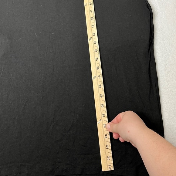 Universal Standard Sz M(18-20) Liquid Jersey Black Dress EUC Plus Size Basics - Picture 6 of 7